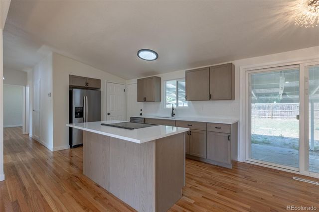 7819 Applewood Lane, Denver, CO 80221