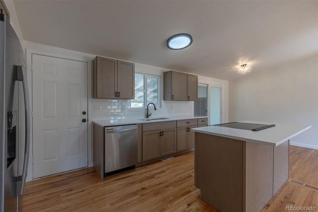 7819 Applewood Lane, Denver, CO 80221