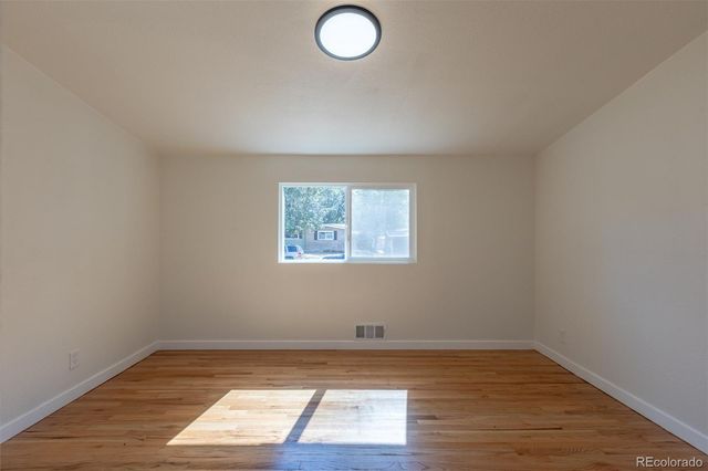 7819 Applewood Lane, Denver, CO 80221
