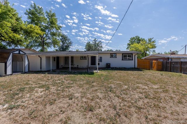7819 Applewood Lane, Denver, CO 80221