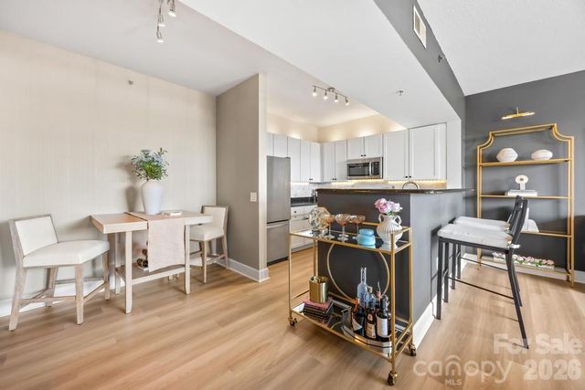 1315 East Boulevard 719, Charlotte, NC 28203