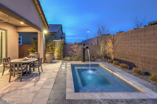 2542 Strathmill Avenue, Henderson, NV 89044