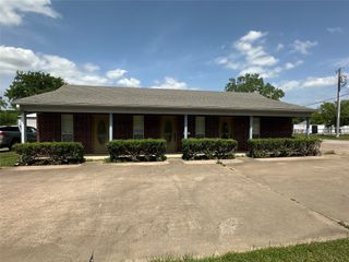 301 W Bells Boulevard W, Bells, TX 75414