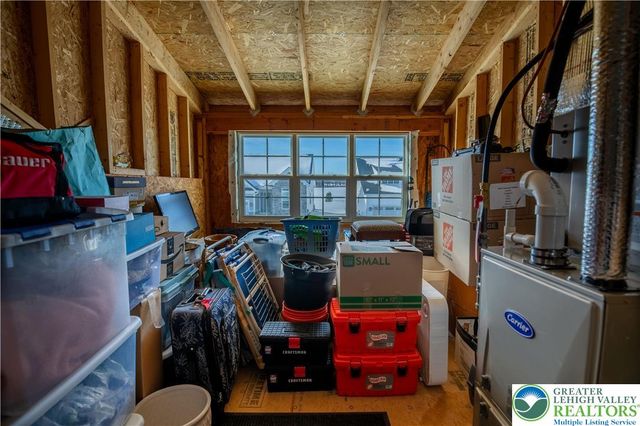 7022 Oak Lane, East Allen Twp, PA 18014