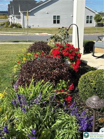 7022 Oak Lane, East Allen Twp, PA 18014