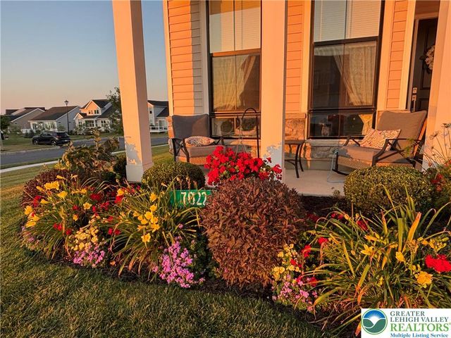 7022 Oak Lane, East Allen Twp, PA 18014