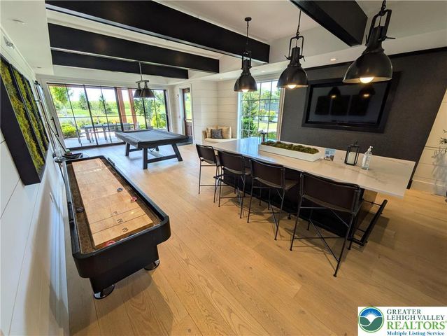 7022 Oak Lane, East Allen Twp, PA 18014