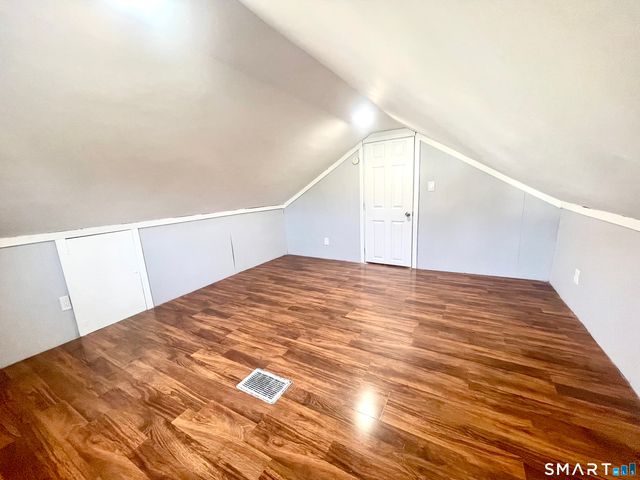 87 Melrose Avenue, Waterbury, CT 06705