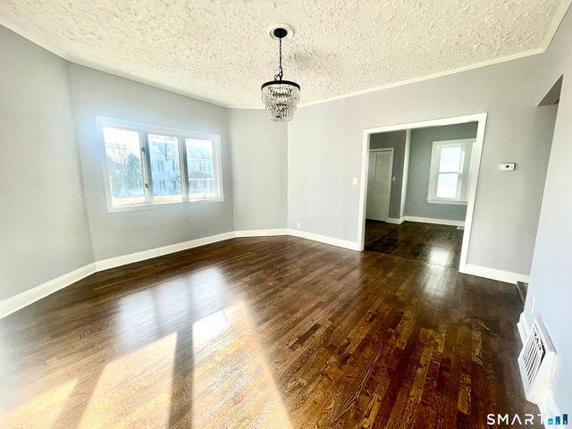 87 Melrose Avenue, Waterbury, CT 06705