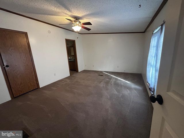 4437 SCOTLAND MAIN ST, Chambersburg, PA 17202