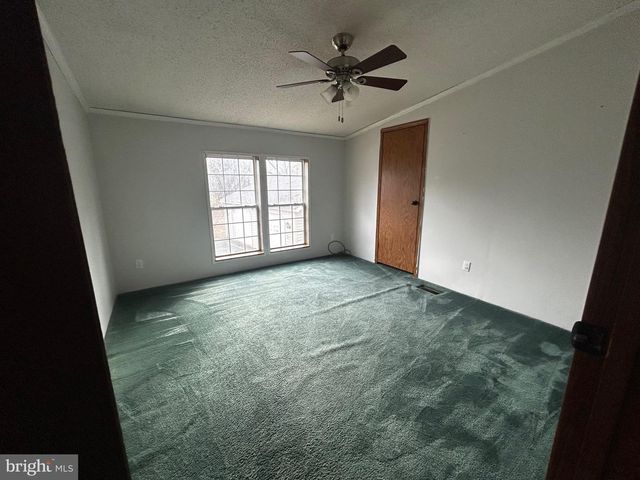 4437 SCOTLAND MAIN ST, Chambersburg, PA 17202