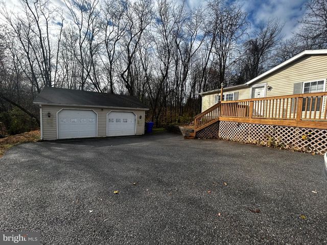 4437 SCOTLAND MAIN ST, Chambersburg, PA 17202