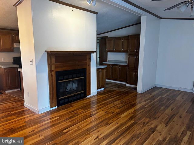 4437 SCOTLAND MAIN ST, Chambersburg, PA 17202