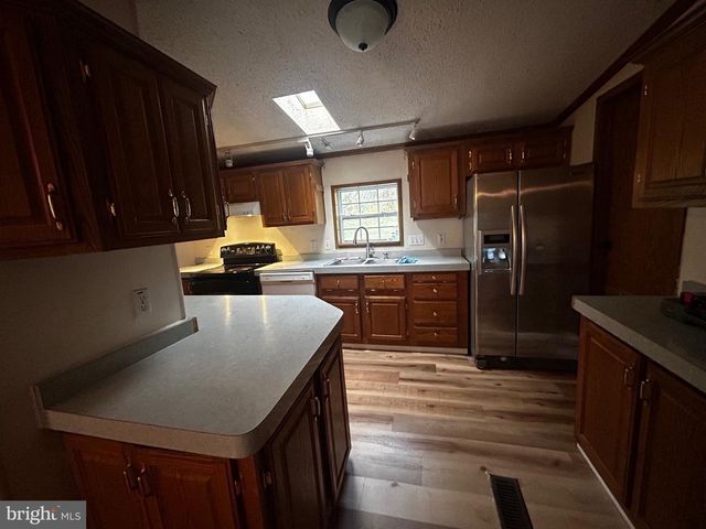 4437 SCOTLAND MAIN ST, Chambersburg, PA 17202