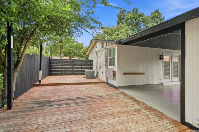 102 GETTYSBURG RD, San Antonio, TX 78228