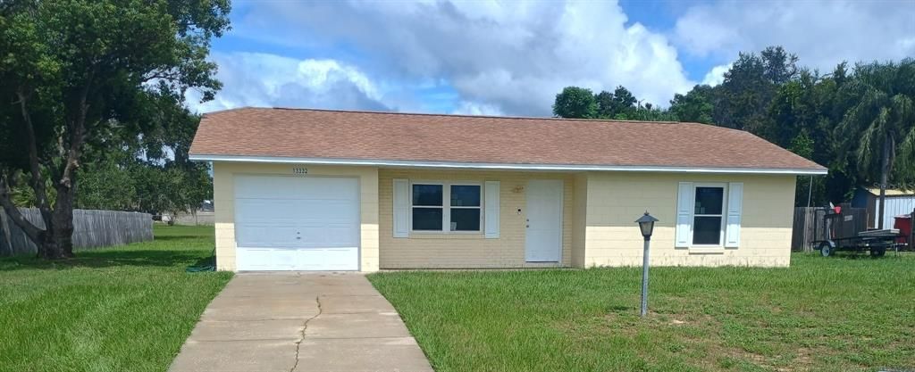 13332 GRAND TERRACE DRIVE, Grand Island, FL 32735