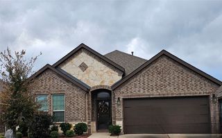 2813 Ainsworth Road, Aubrey, TX 76227