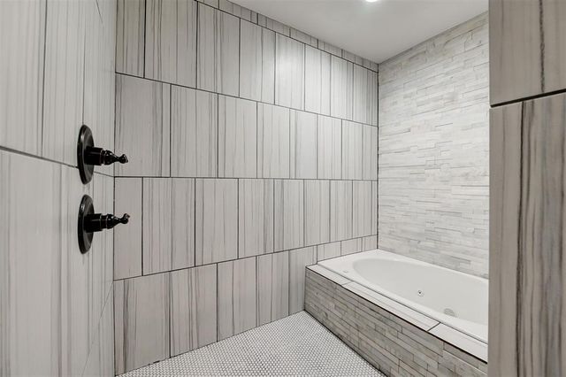 2107 NW 20th Street, Oklahoma City, OK 73107