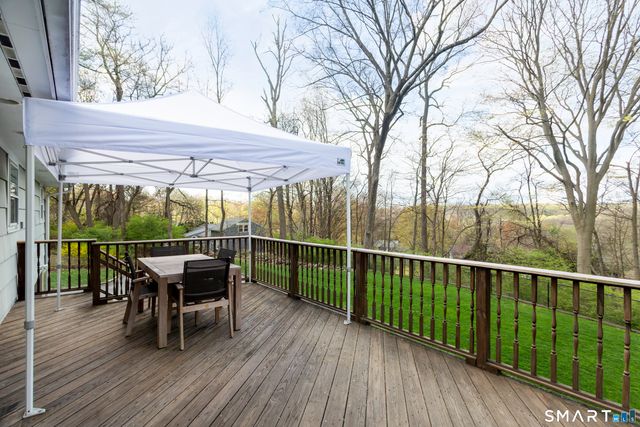 54 Bunnell Circle, Fairfield, CT 06825