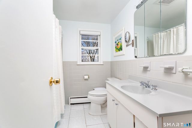 54 Bunnell Circle, Fairfield, CT 06825