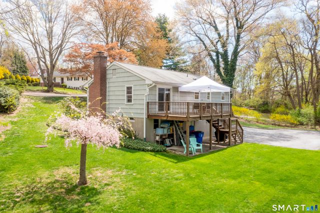 54 Bunnell Circle, Fairfield, CT 06825