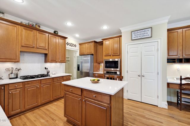404 Millsfield Drive, Cary, NC 27519