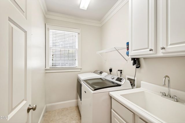 404 Millsfield Drive, Cary, NC 27519