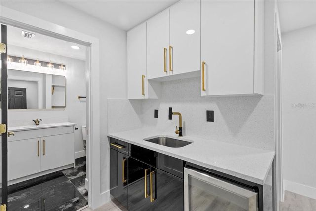 3909 W OKLAHOMA AVENUE, Tampa, FL 33616