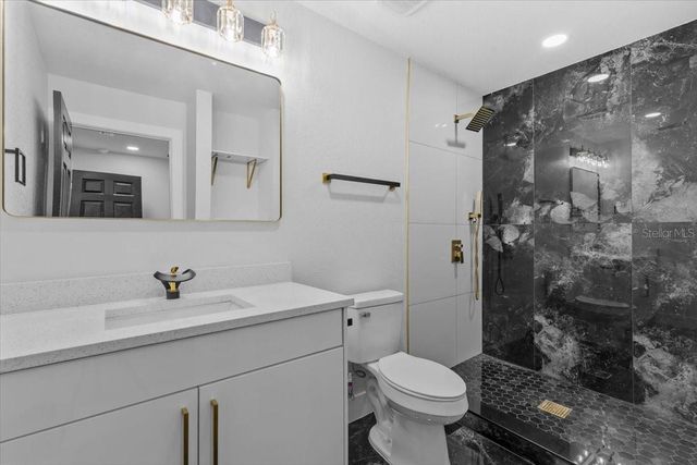 3909 W OKLAHOMA AVENUE, Tampa, FL 33616