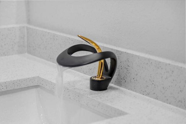 3909 W OKLAHOMA AVENUE, Tampa, FL 33616