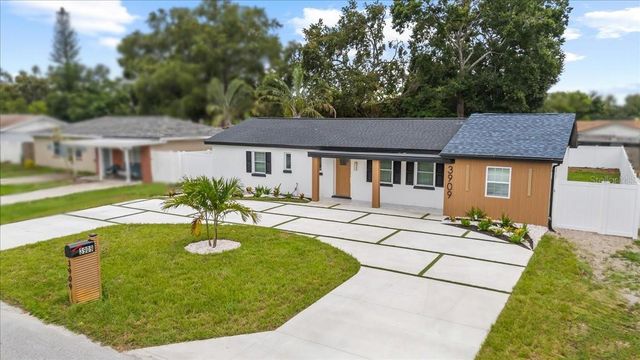 3909 W OKLAHOMA AVENUE, Tampa, FL 33616