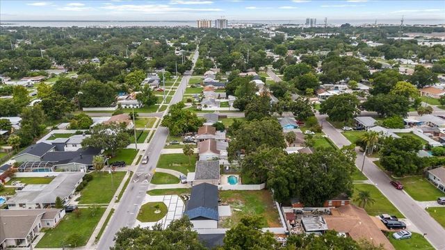 3909 W OKLAHOMA AVENUE, Tampa, FL 33616