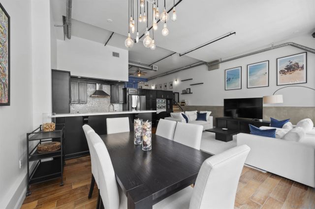 350 11th Ave. 341, San Diego, CA 92101