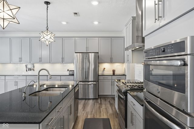 6848 Collisi Place, Brownsburg, IN 46112
