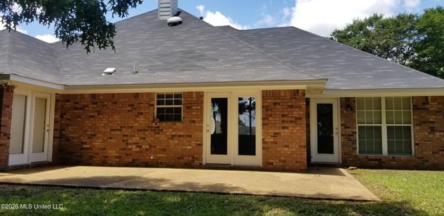 124 Hunters Row, Madison, MS 39110