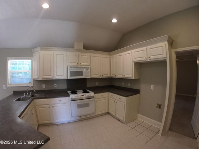 124 Hunters Row, Madison, MS 39110