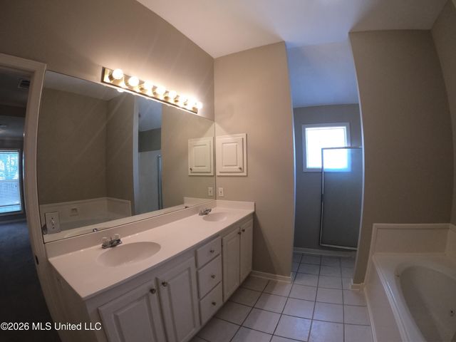 124 Hunters Row, Madison, MS 39110