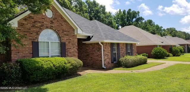 124 Hunters Row, Madison, MS 39110