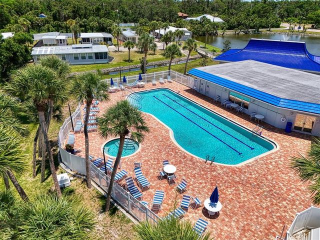 621 GLORIOSA DRIVE, Venice, FL 34293