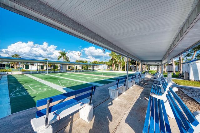 621 GLORIOSA DRIVE, Venice, FL 34293