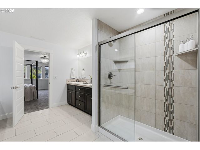 2923 Sw 40TH St, Gresham, OR 97080