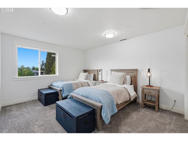 2923 Sw 40TH St, Gresham, OR 97080
