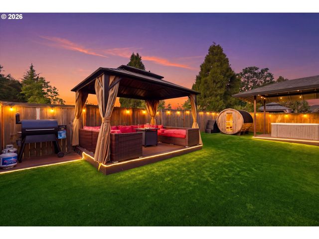 2923 Sw 40TH St, Gresham, OR 97080