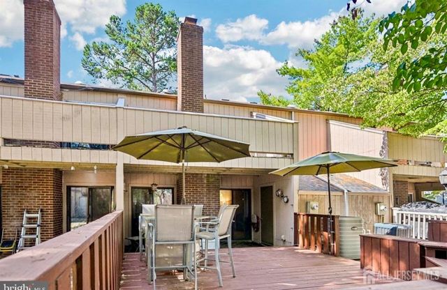 1502 Bromley Estates, Clementon, NJ 08021