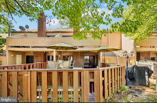 1502 Bromley Estates, Clementon, NJ 08021