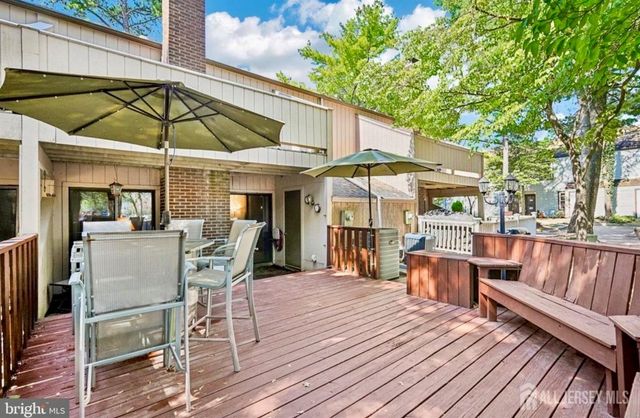 1502 Bromley Estates, Clementon, NJ 08021