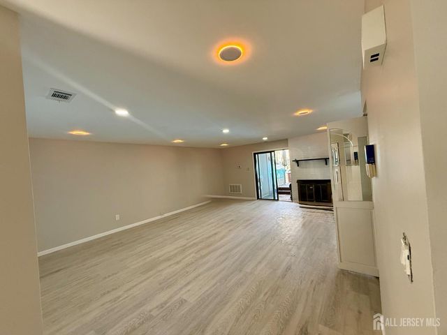 1502 Bromley Estates, Clementon, NJ 08021