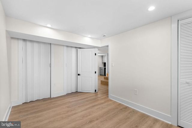 713 CROISSANT PL SE, Washington, DC 20019