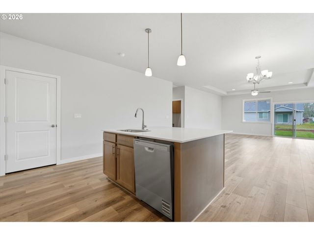 630 E Fourth St, Yamhill, OR 97148