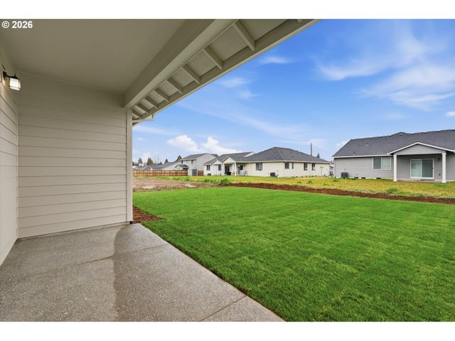 630 E Fourth St, Yamhill, OR 97148
